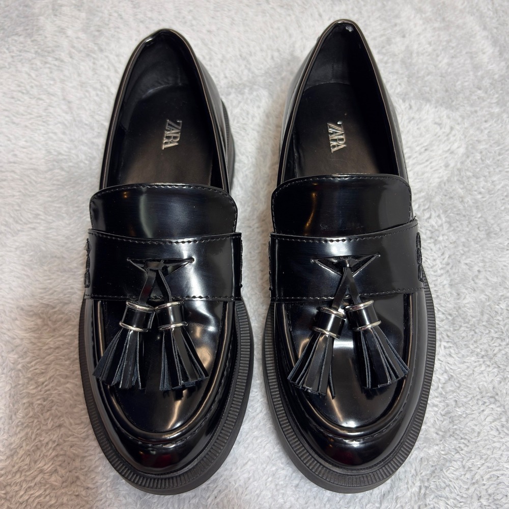 Zara Tassel Loafers Women's Size 5.5 Black Patent Platform Lug Sole Chunky